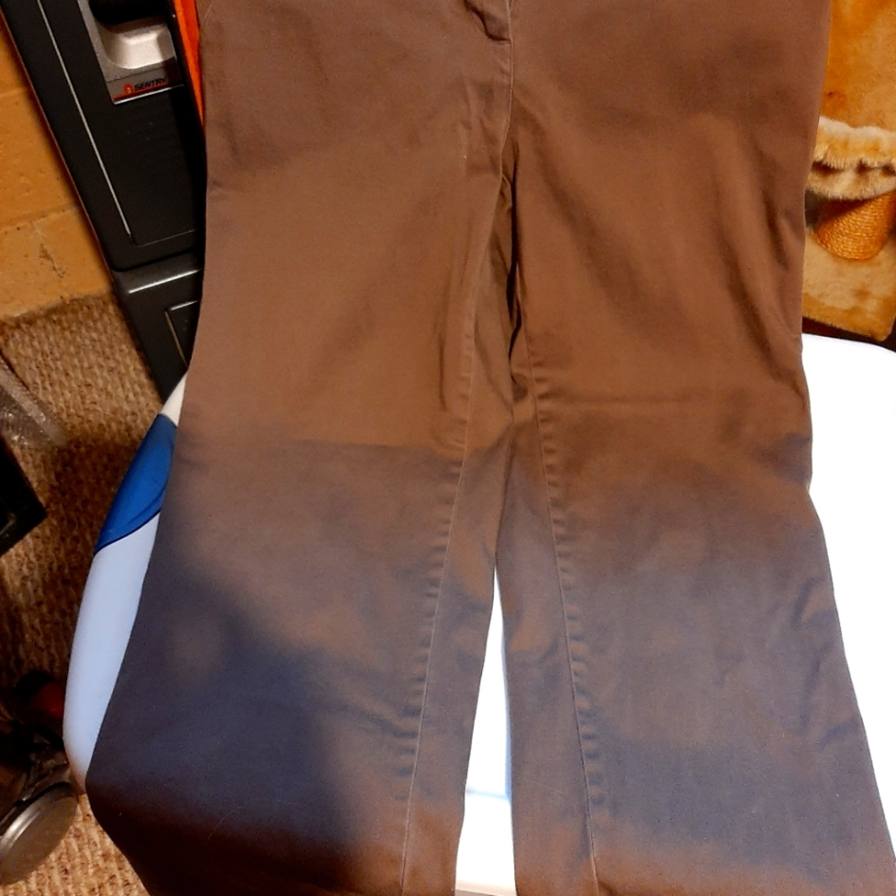 Stretch Jean Capris - Picture 2 of 3